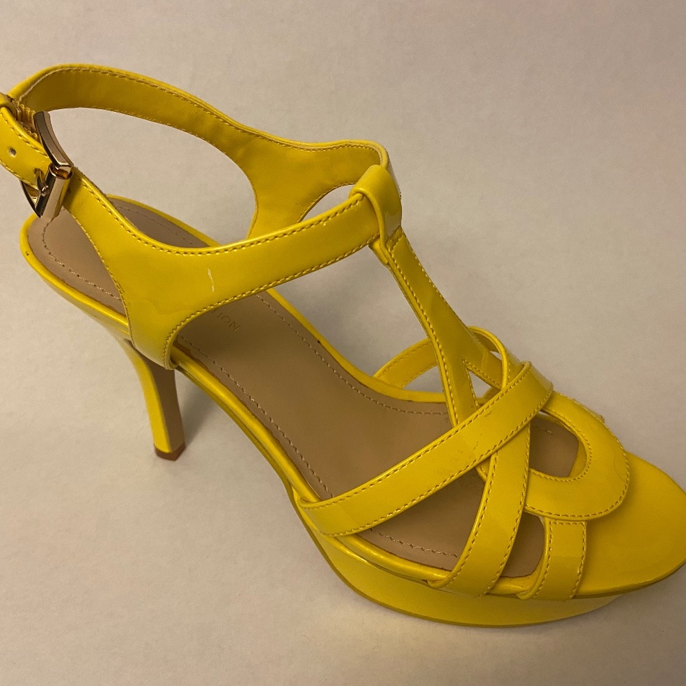 Bcbgeneration Sunbeam Platform Sandals - image 1